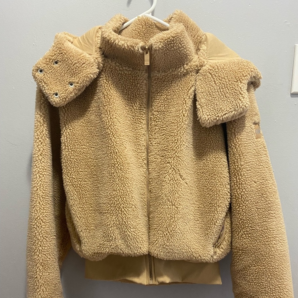 Alo Yoga Foxy Sherpa Jacket
